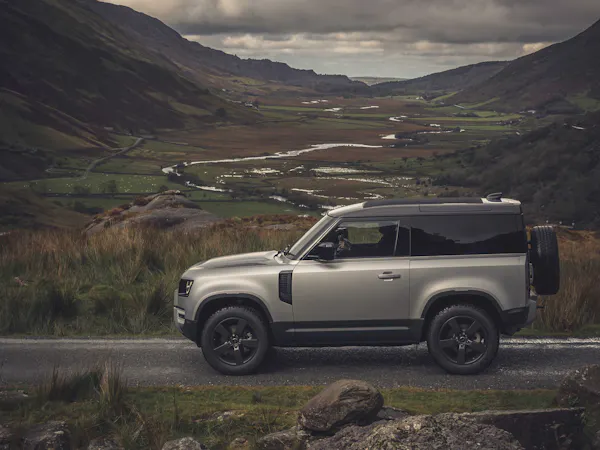 Irish Land Rover Defender Land Rover Cars For Sale in Ireland | DoneDeal