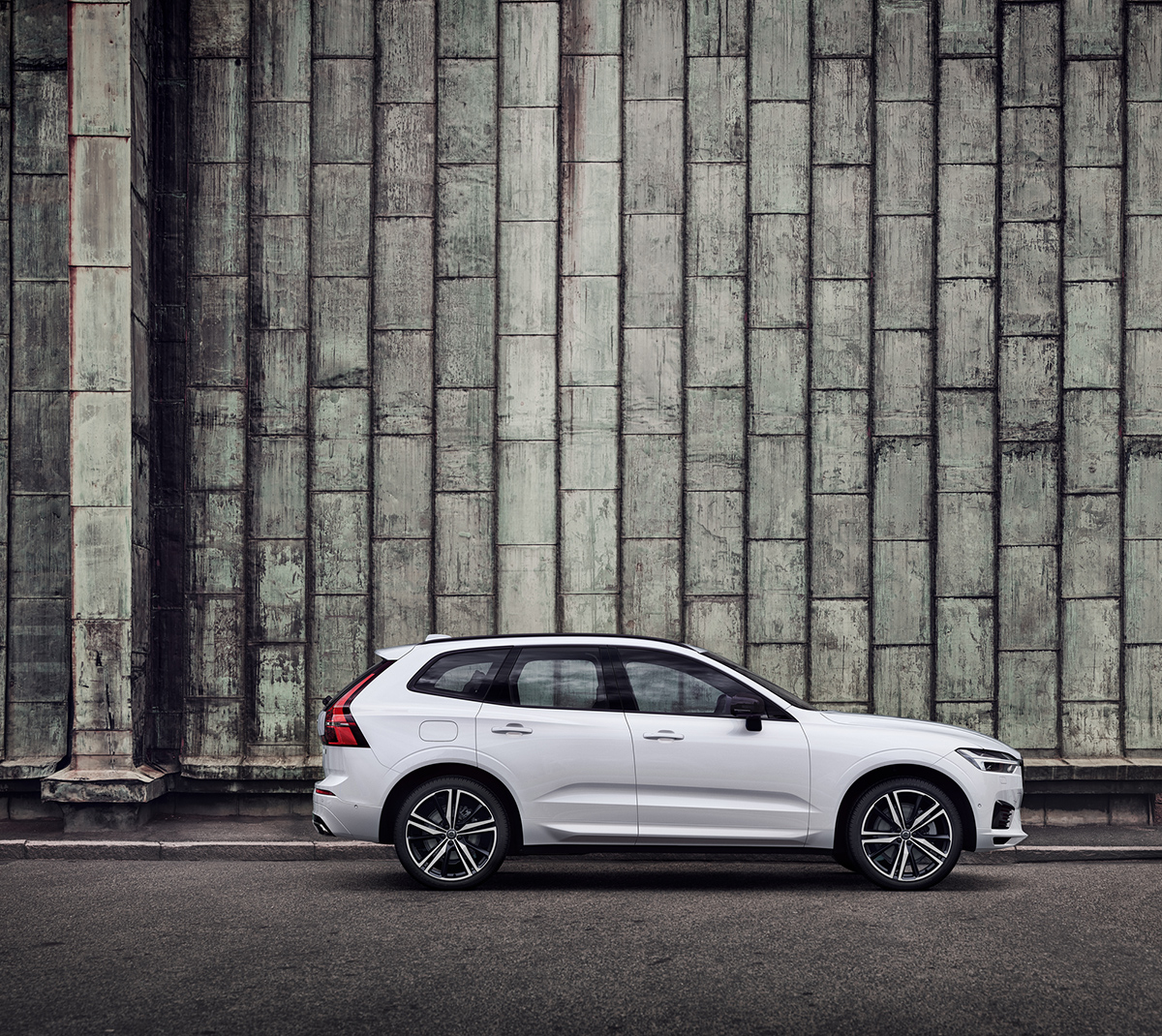 Volvo XC60 SUV