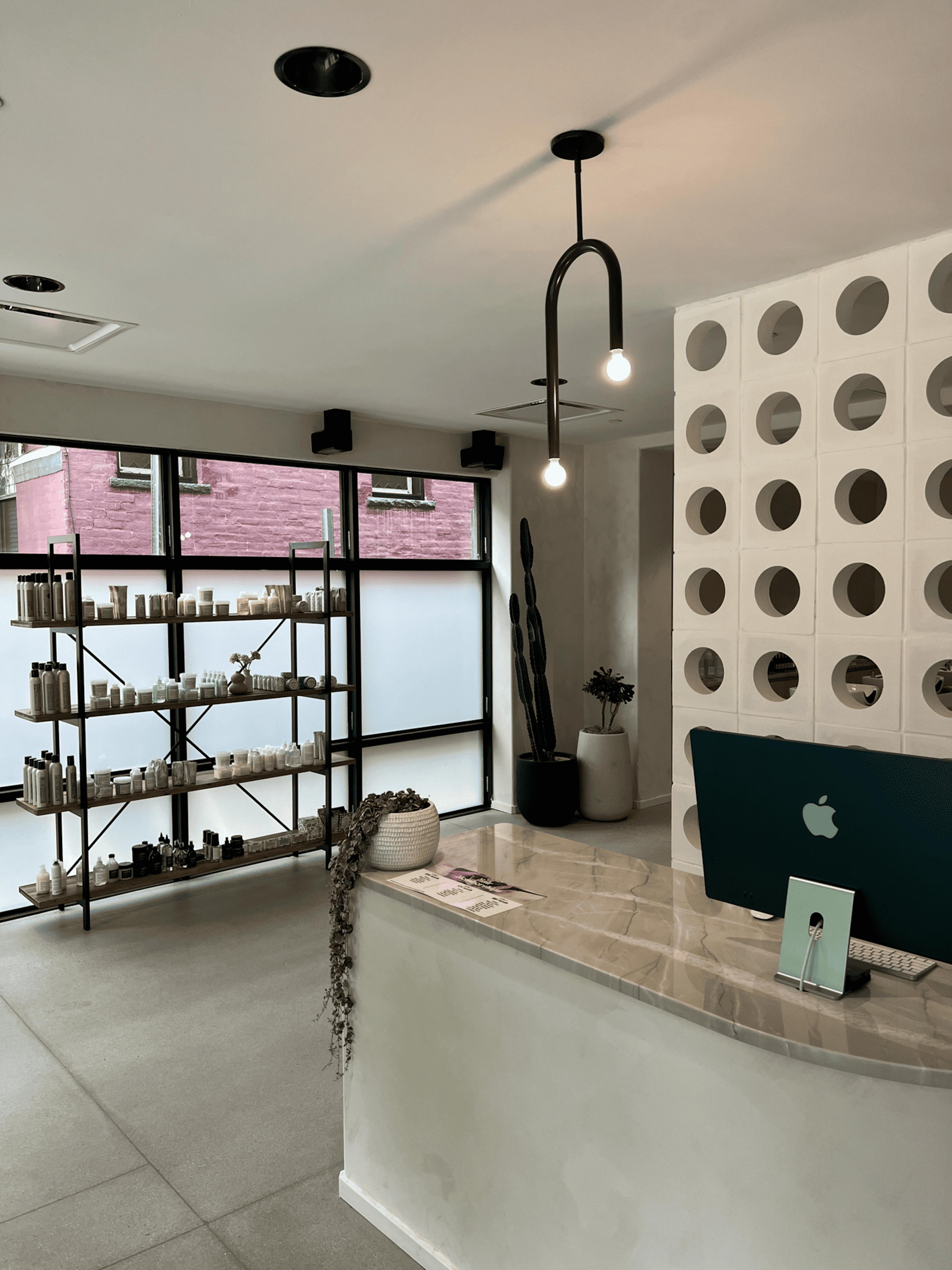 Salon Uno
