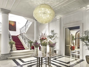 Вестибюль отеля