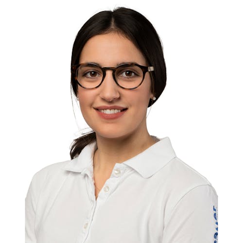 Angela Ruiz, Dentalassistentin
