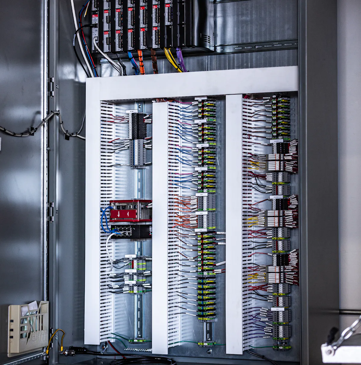Analyzer Building Analyzer Buildings | Custom Analyzer Shelters | Dralco Systems