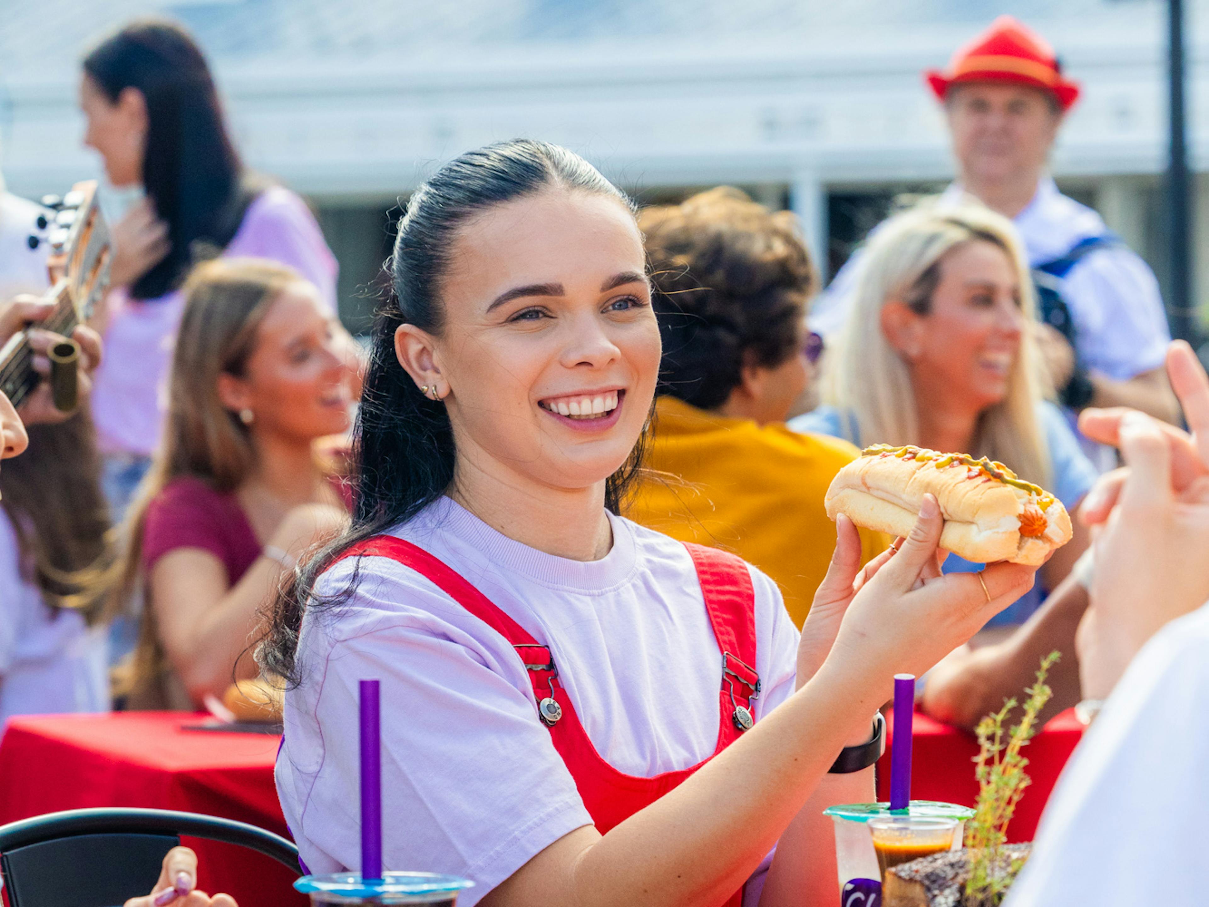 street food fest hot dog