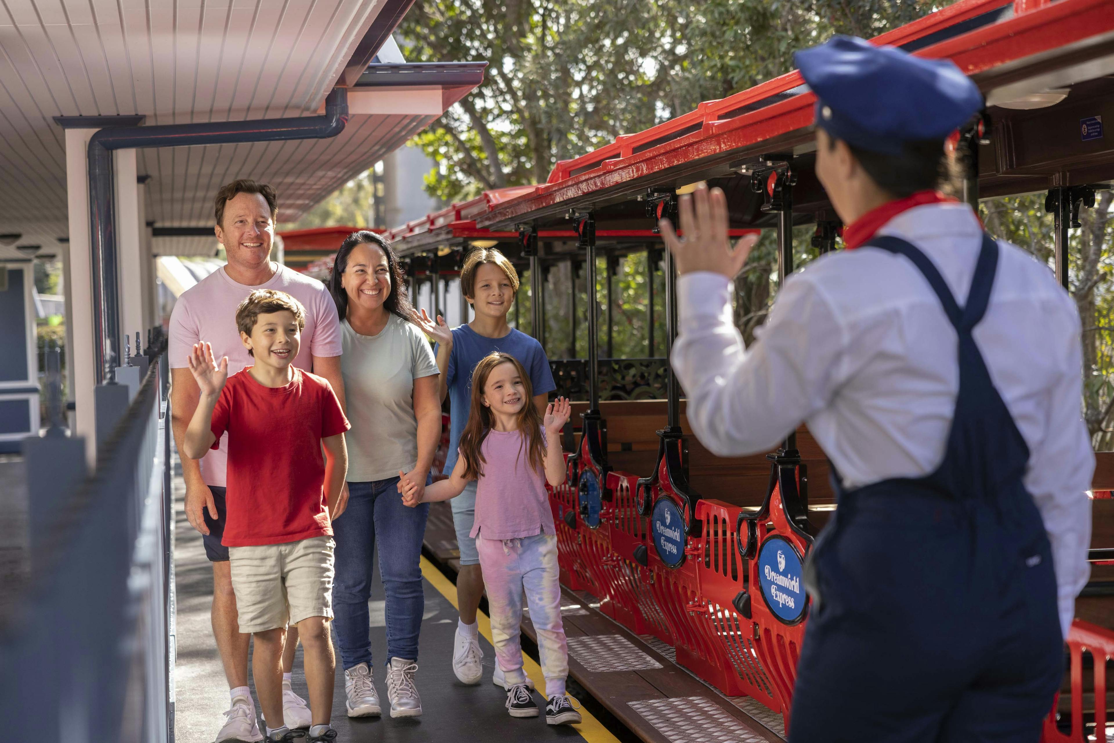 Dreamworld Express - Family