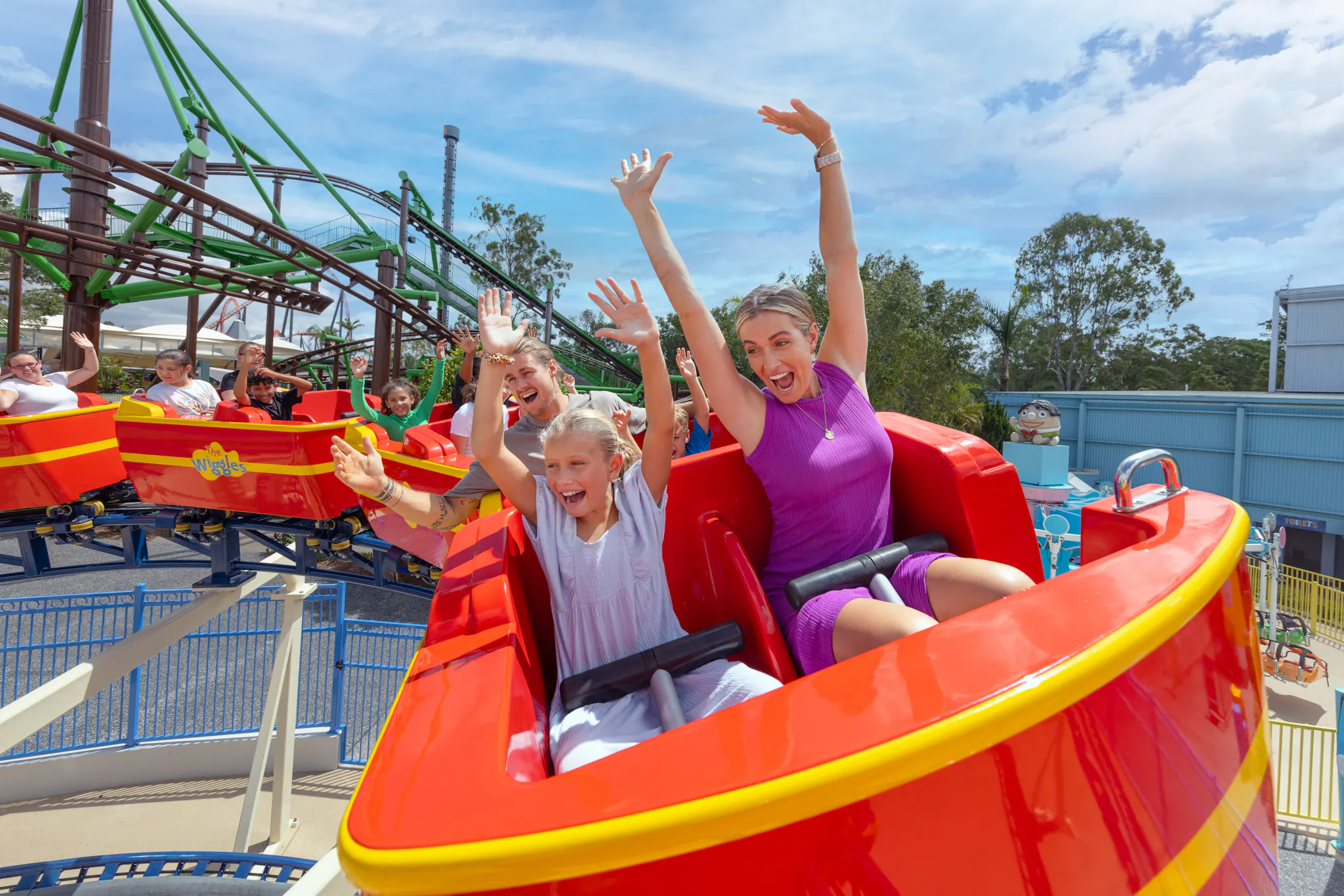 Big Red Boat Coaster | Dreamworld