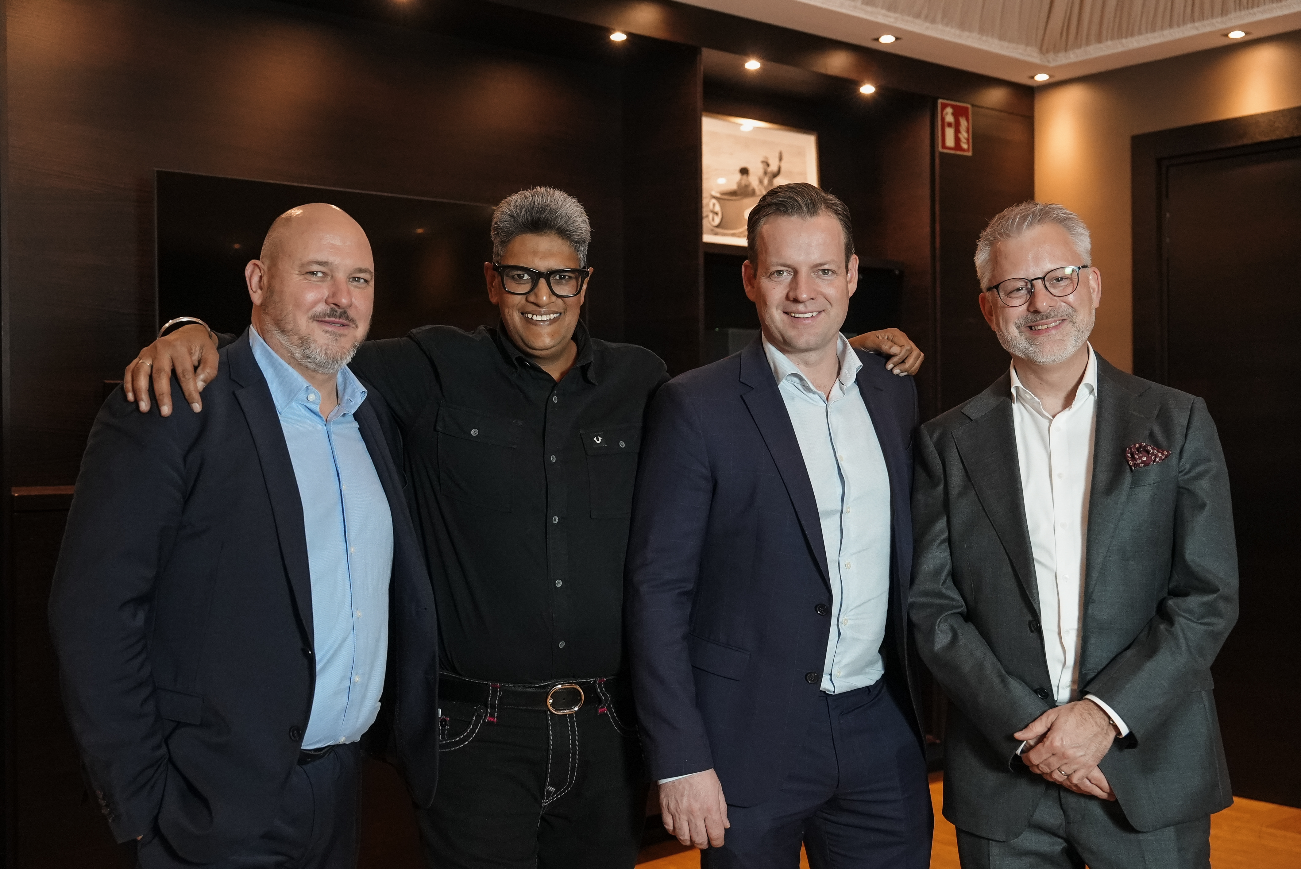 Thomas Hölker, Managing Director of DREWES Logistics; Sundresh Sarup, Managing Director DREWES Logistics India; Dr.-Ing. Patric Drewes, Managing Director of DREWES Logistics and Sascha Simon, Managing Director of DREWES Logistics