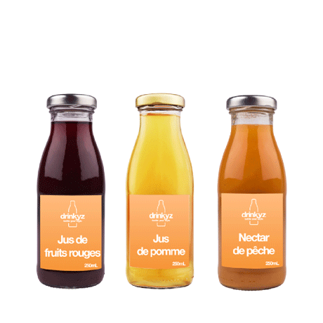 Trois bouteilles de jus de fruits bio au format 250mL
