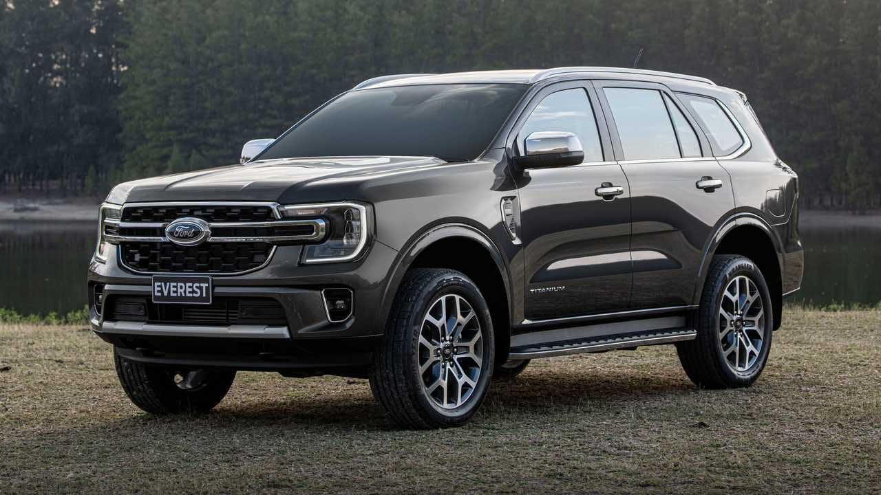 2023 Ford Everest review The Best OffRoad SUV Ever? Driva