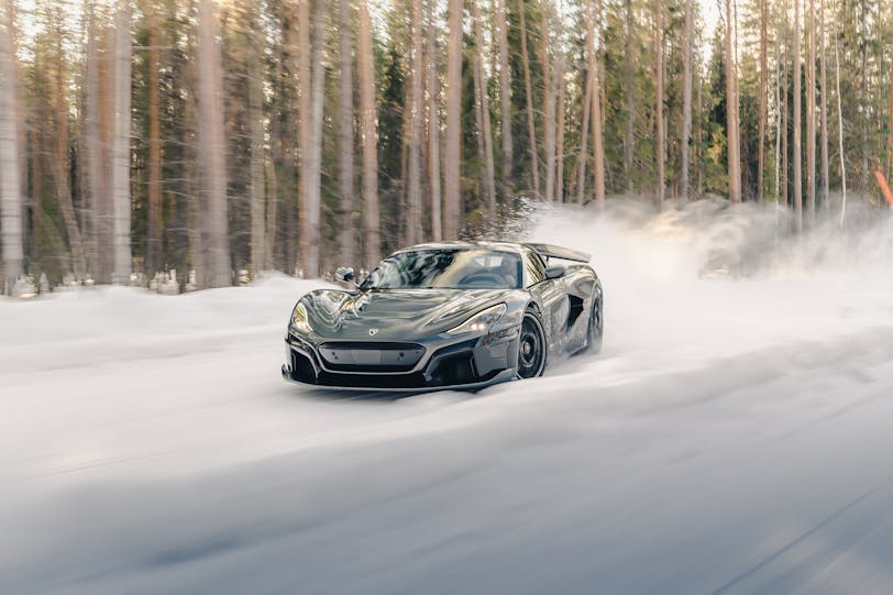 Rimac Nevera - Snow Drift