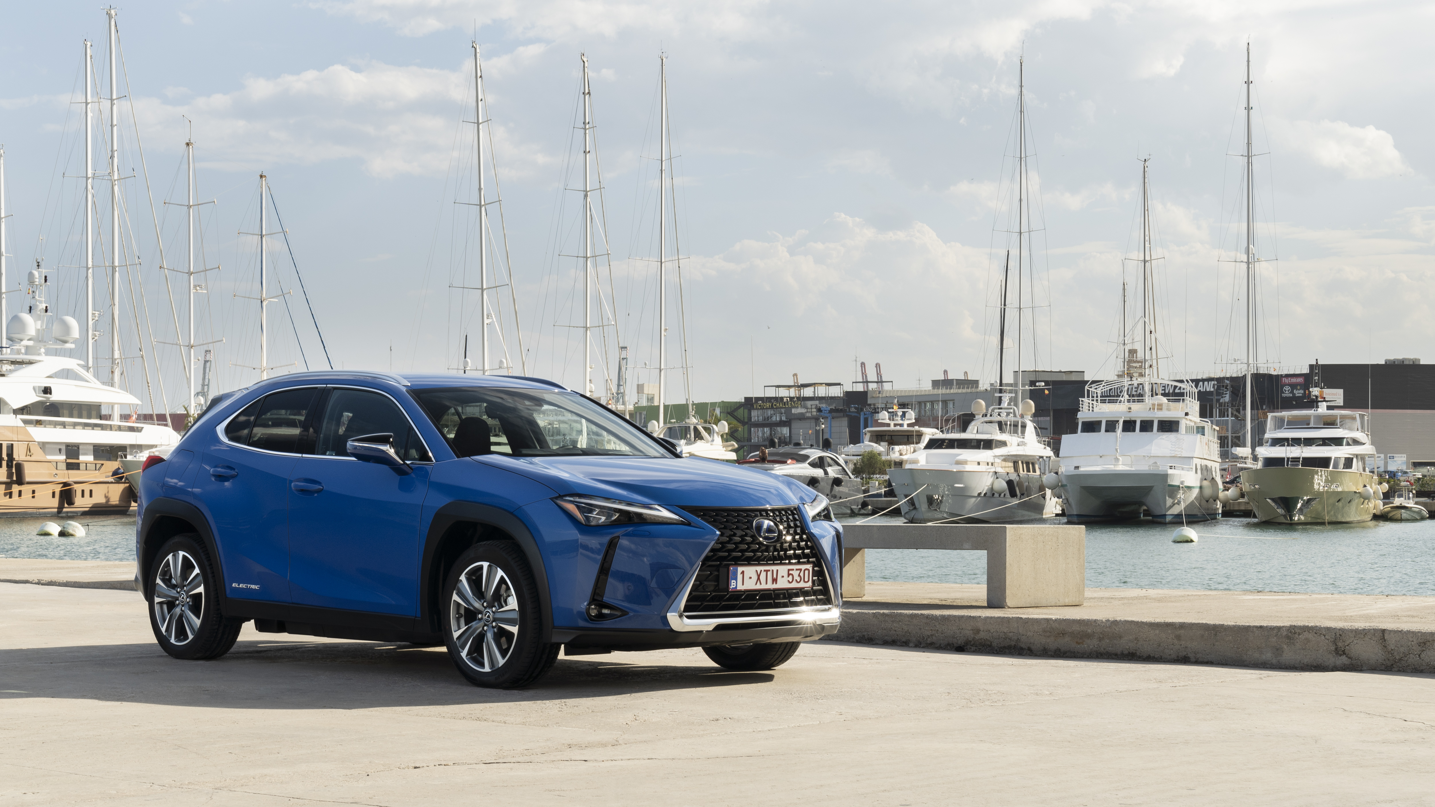 Lexus electric deals lease