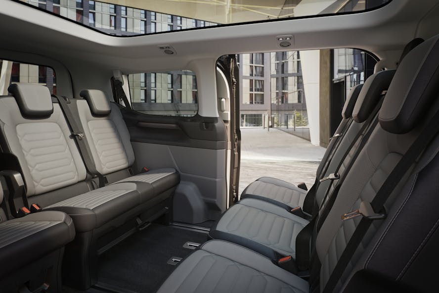 Ford E-Tourneo Custom rear seating