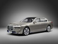 BMW i7 Press Shot