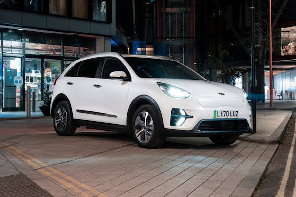 Kia e-Niro lights