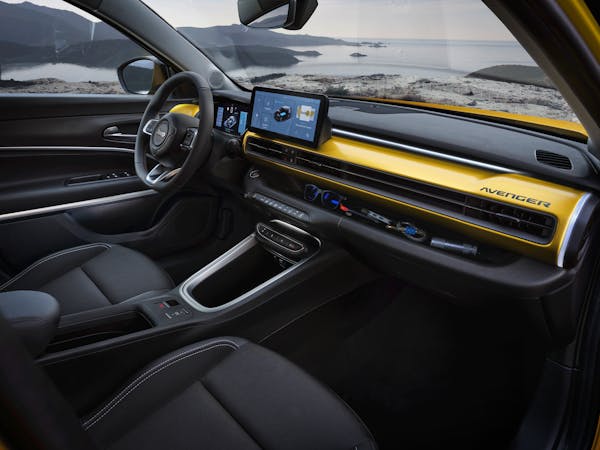 Jeep Avenger First interior