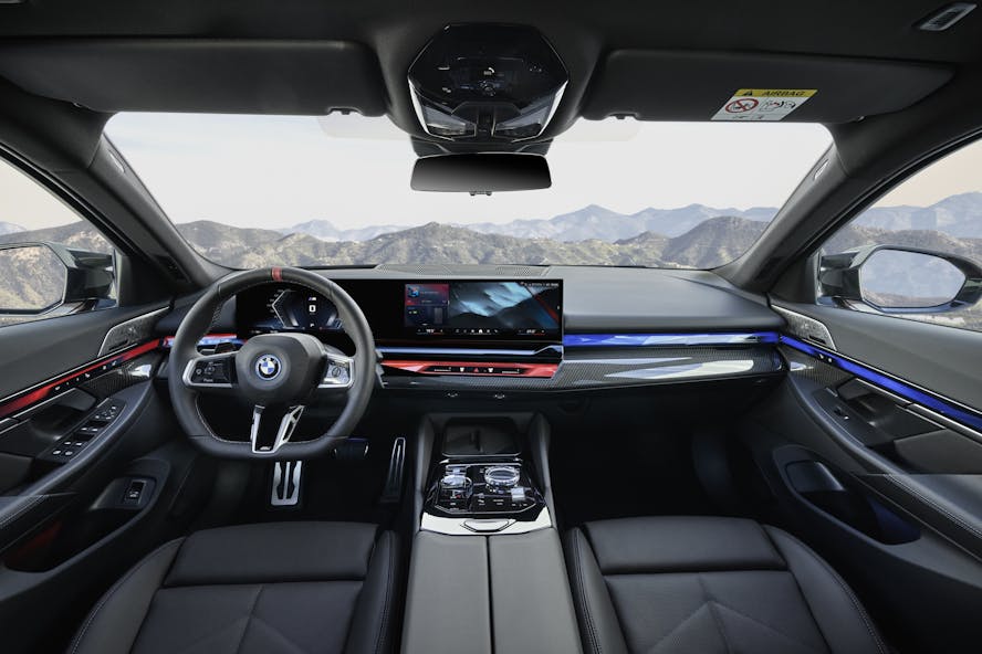 BMW i5 M60 xDrive interior