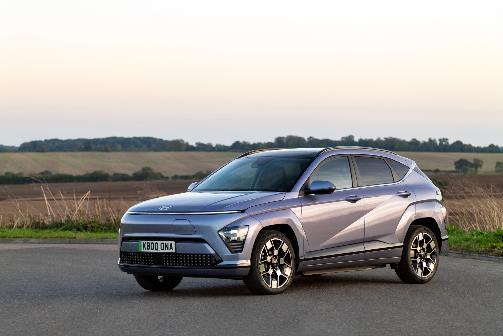 Hyundai kona 150kw premium deals 64kwh 5dr auto range