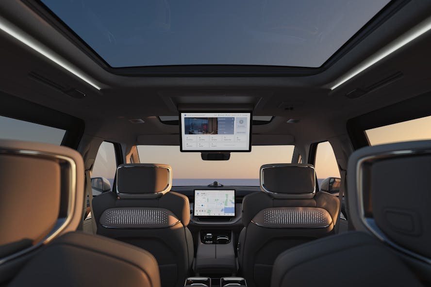 Volvo EM90 MPV interior