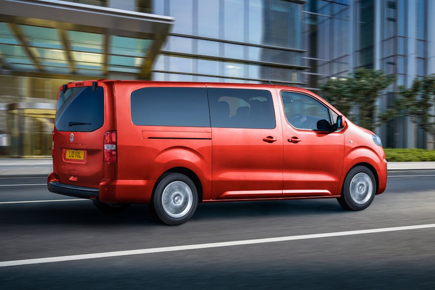 Vauxhall Vivaro Life side