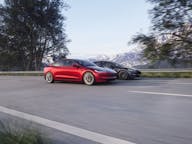 Tesla Model 3 2024 dynamic