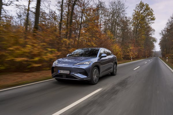 BYD Sealion 7 Exterior in rural area