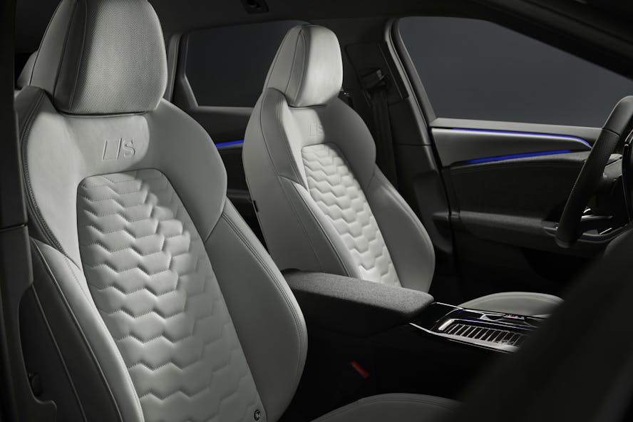 Audi A6 e-tron interior 2024