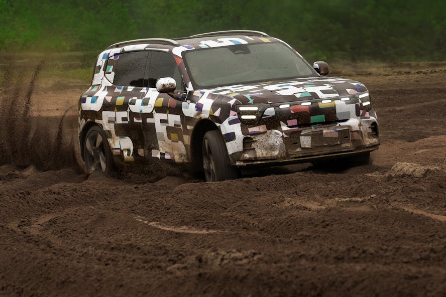 Smart #5 camouflaged