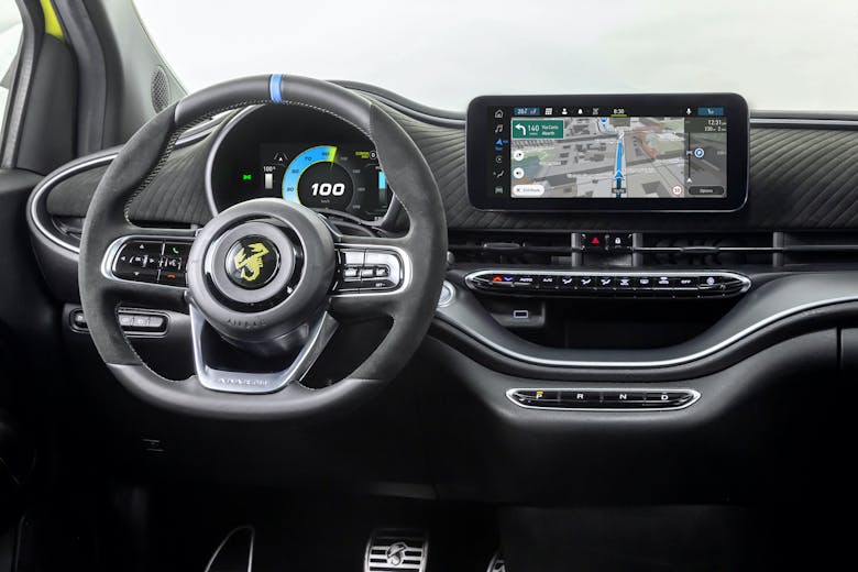 Abarth 500e Scorpionissima