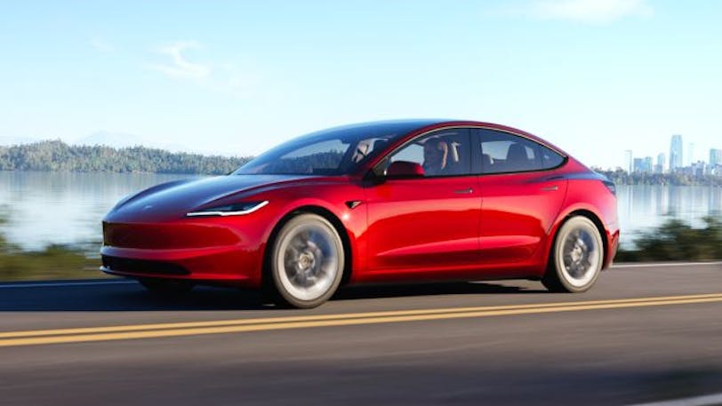 Tesla Model 3 2024