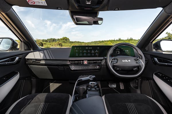 Kia EV6 Interior features