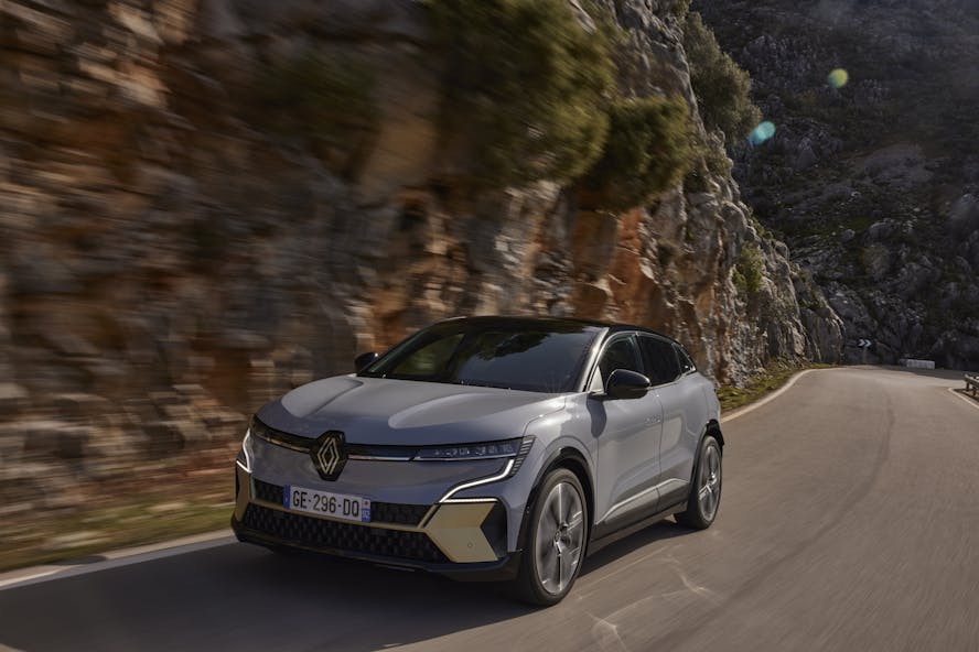 Renault Megane E-Tech Iconic trim