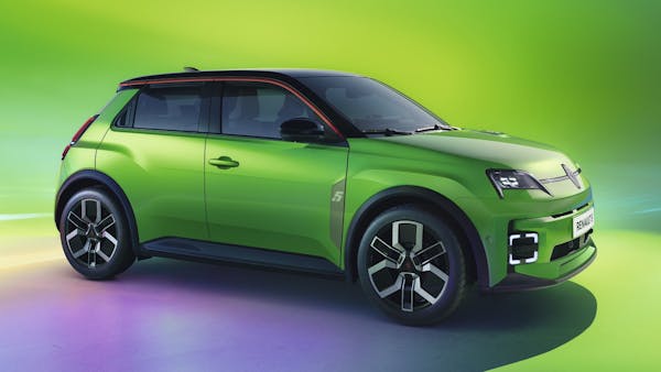 Renault 5 Pop Green 2024