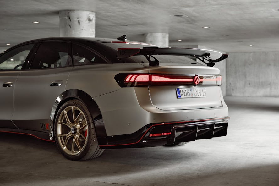 Volkswagen ID.X Performance rear