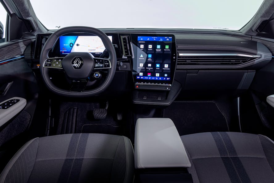 Renault Scenic E-Tech interior