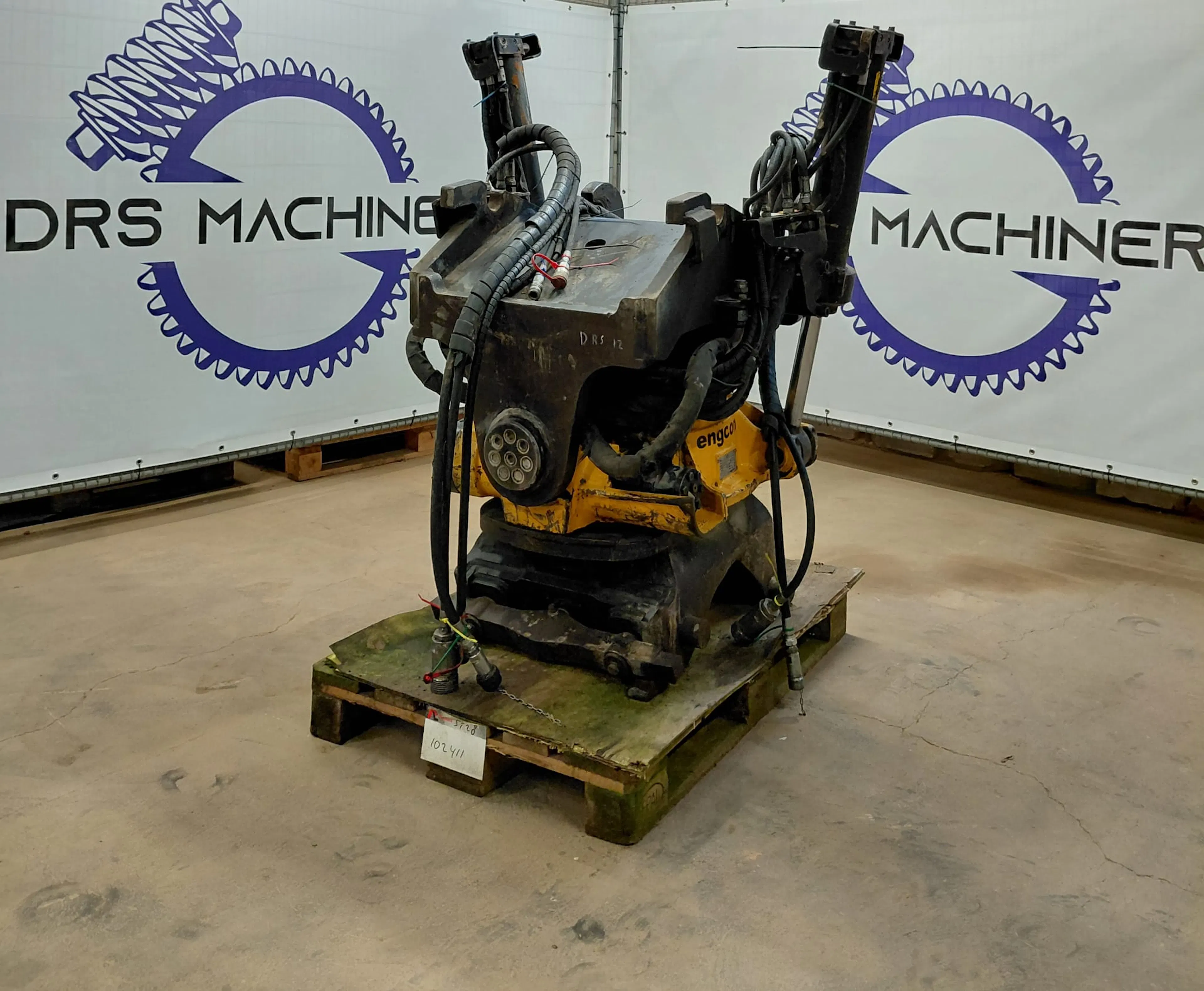 Engcon EC233
