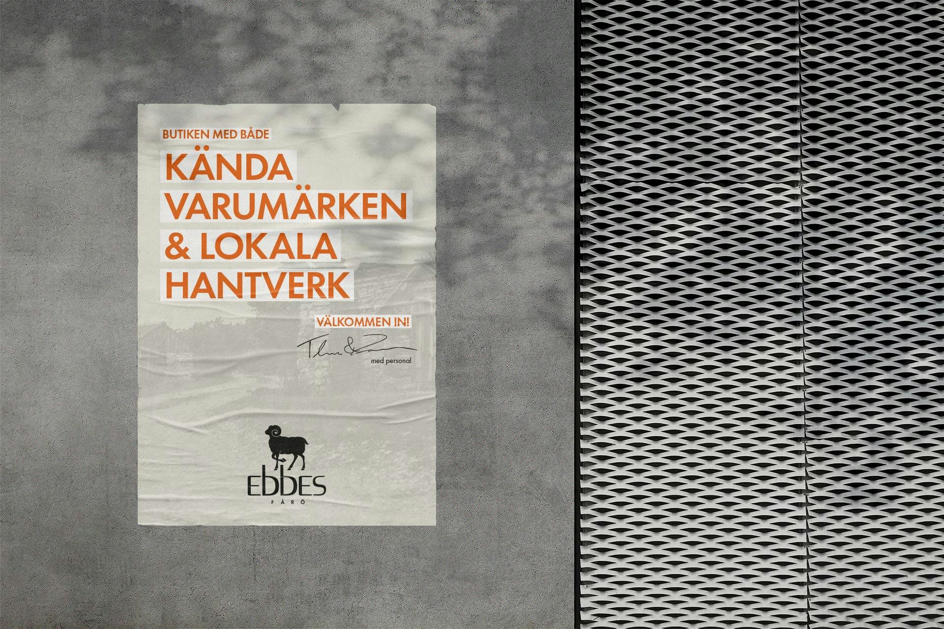 A beige poster with orange text in Swedish glued on a grey concrete wall