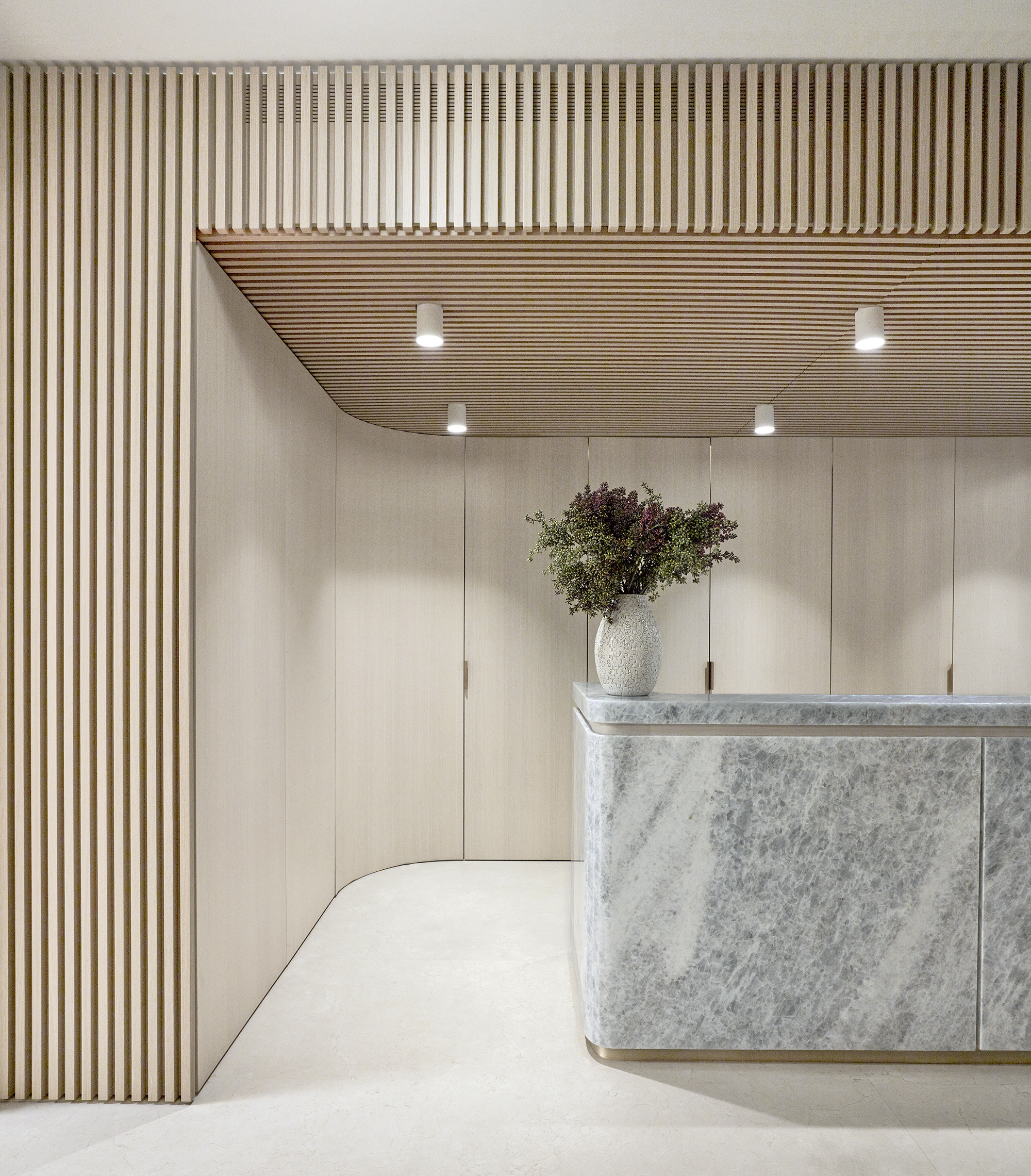 Concierge Desk, Colony House Lobby