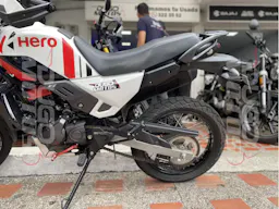 XPULSE 200 R 4V