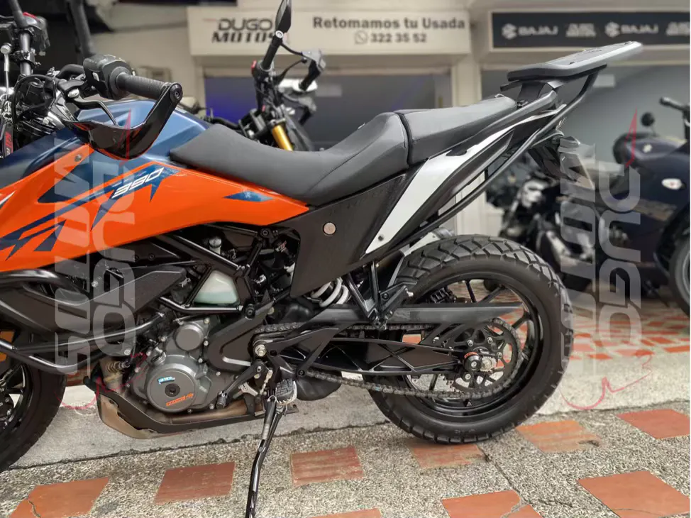 390 ADVENTURE