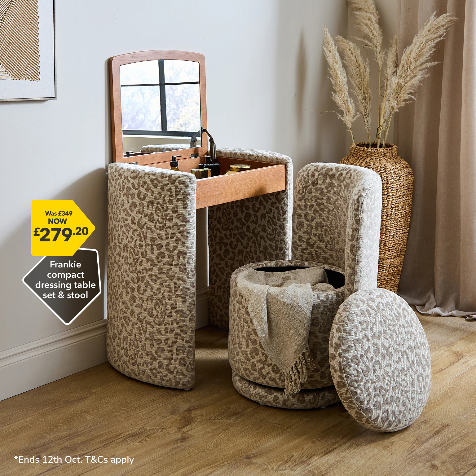 Frankie compact dressing table set