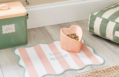 PET BOWLS & FEEDERS