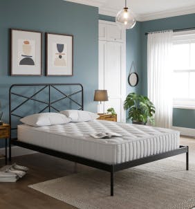 Metal bed frame