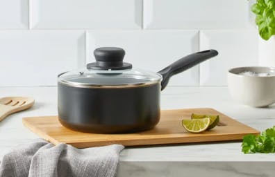 NON STICK PANS