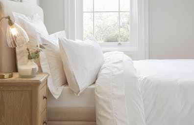 Colourblocked curations keep styling simple