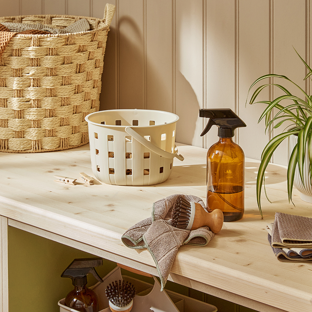 Kitchen cleaning products