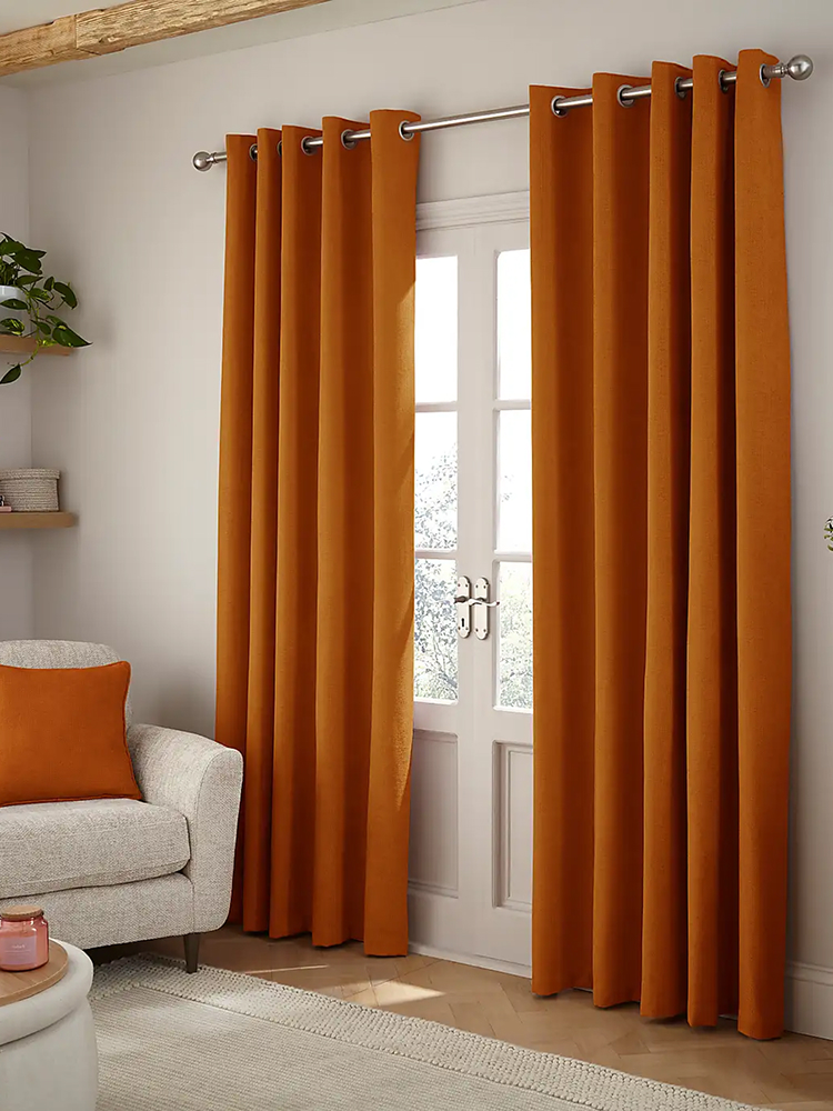 Thermal curtains