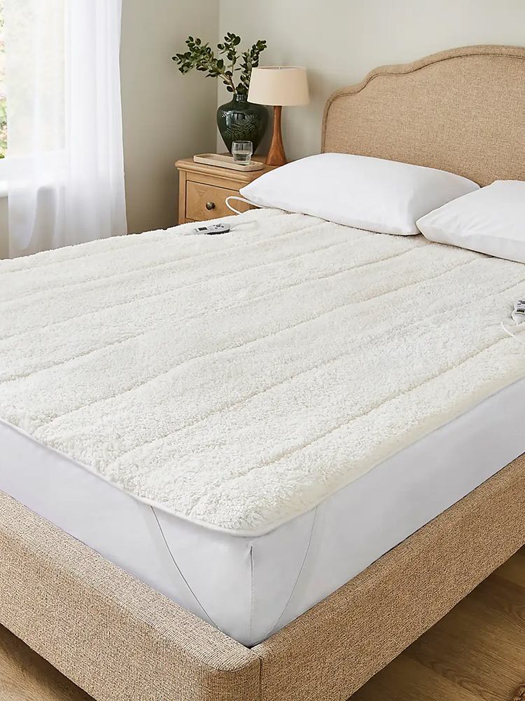 £40 Teddy electric blanket