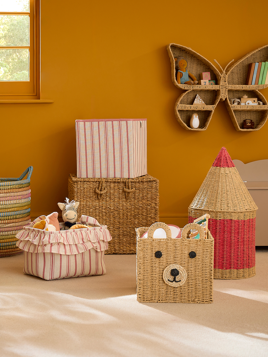 Kids’ pencil storage box £25