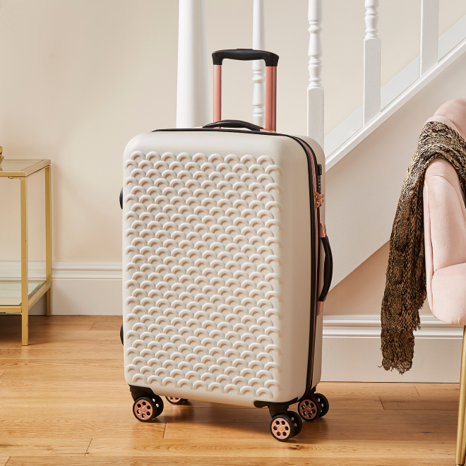Scalloped Hard Shell Suitcase