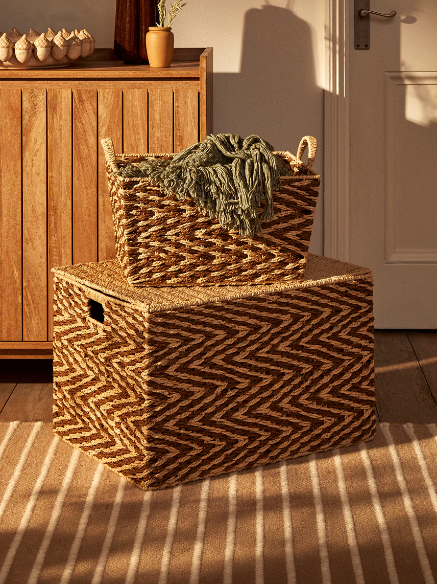 Storage boxes & baskets
