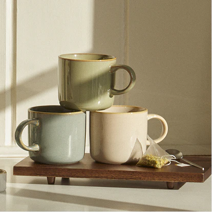 Mugs & teacups